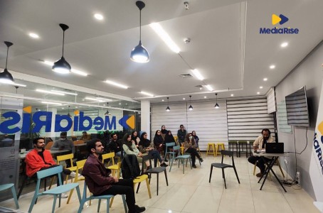 فضای کاری اشتراکی مدیارایز